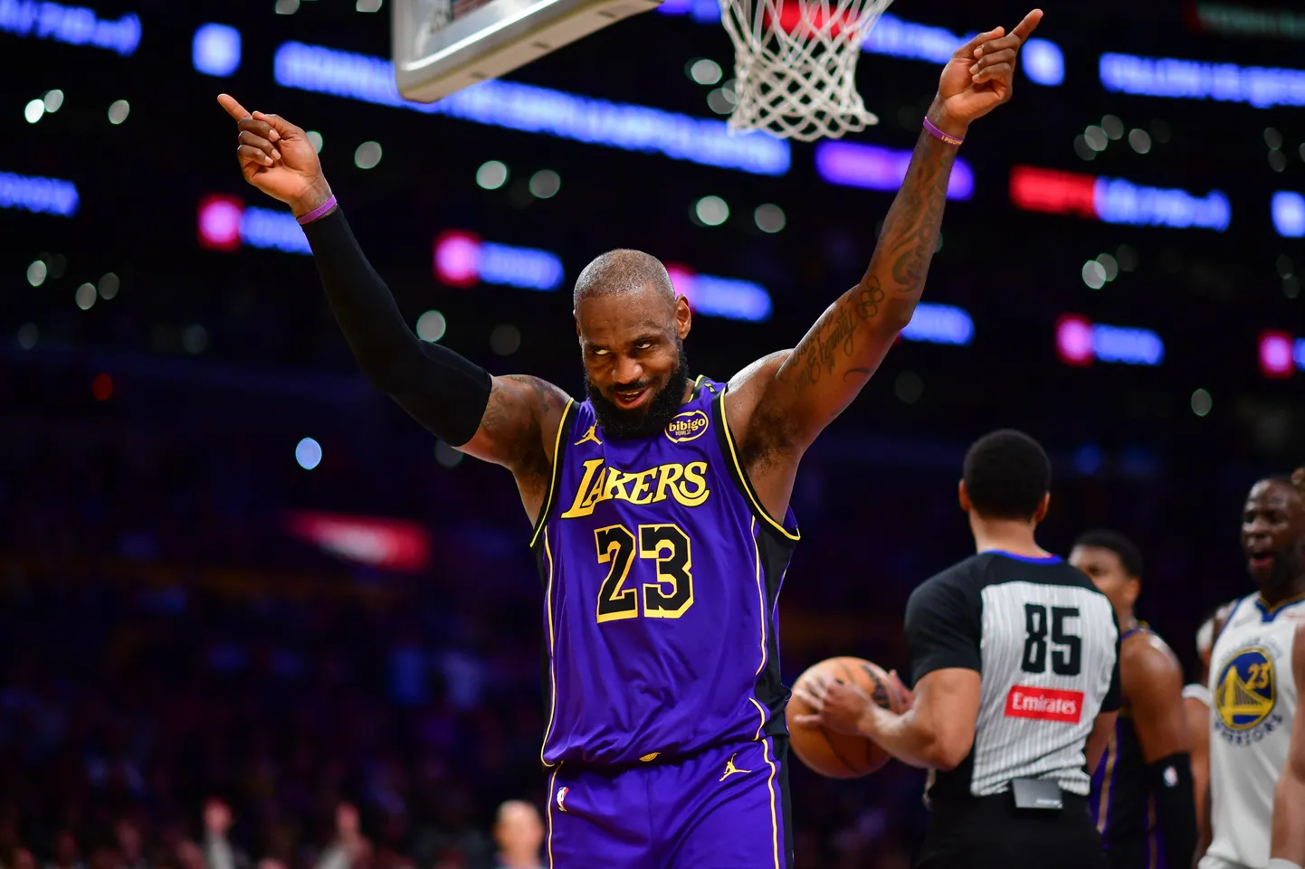 LeBron James oli neljapäeva õhtul toimunud mängus hoos.