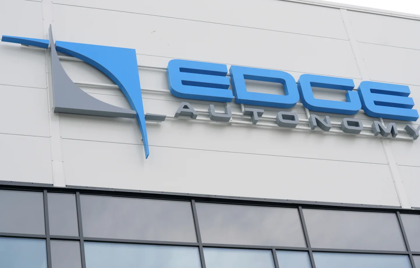 Bezpilota lidaparātu ražošanas uzņēmuma "Edge Autonomy" jaunās ražotnes ēka.