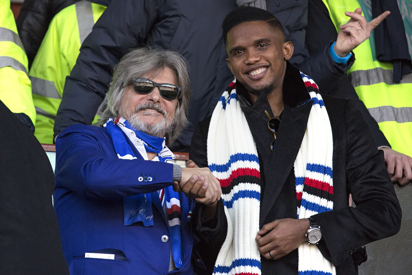 Samuel Eto'o (paremal) ja Sampdoria klubi president Massimo Ferrero.