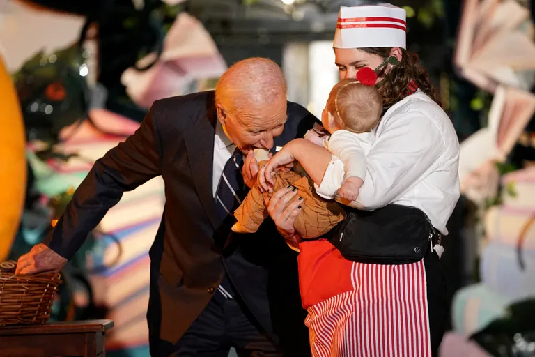 Biden järgmist last naksamas.