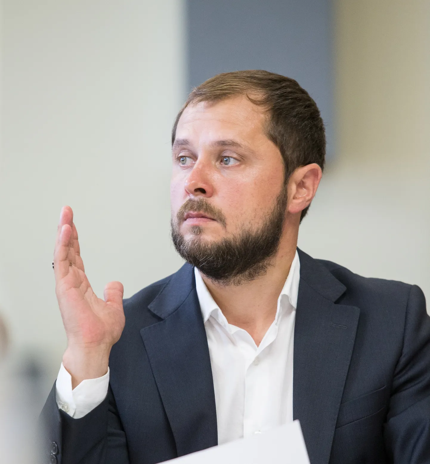 Aleksei Naumkin võidakse täna kinnitada vallavalitsuse liikmeks. MATTI KÄMÄRÄ