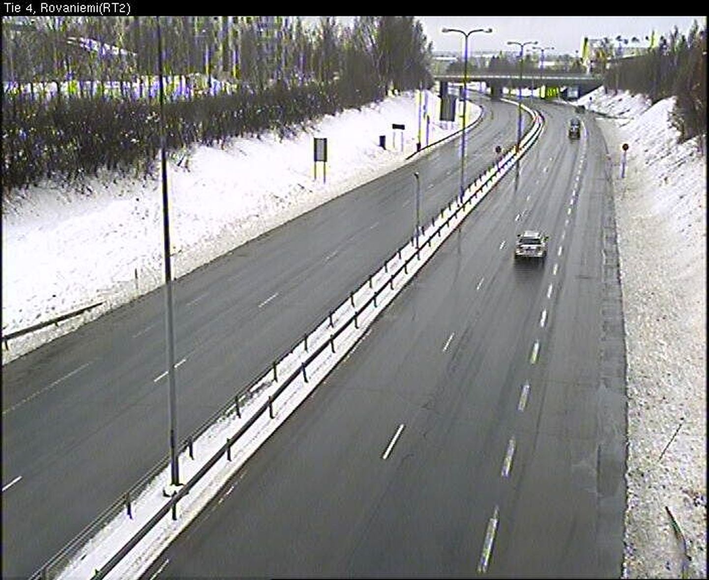 Maantee Rovaniemis, mis viib Kemisse. Maanteekaamerast saadud pilt kella 11.58 seisuga.