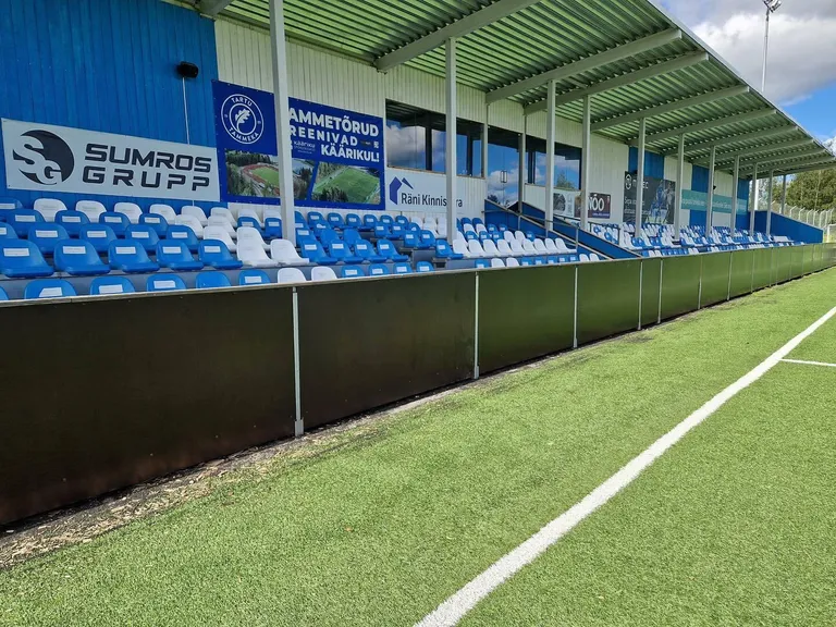 Tartu JK Tammeka ja Tallinna FCI Levadia U17 noortetiimide kohtumine toimus septembris värskenduse saanud Sepa jalgpallikeskuse kunstmuruväljakul.