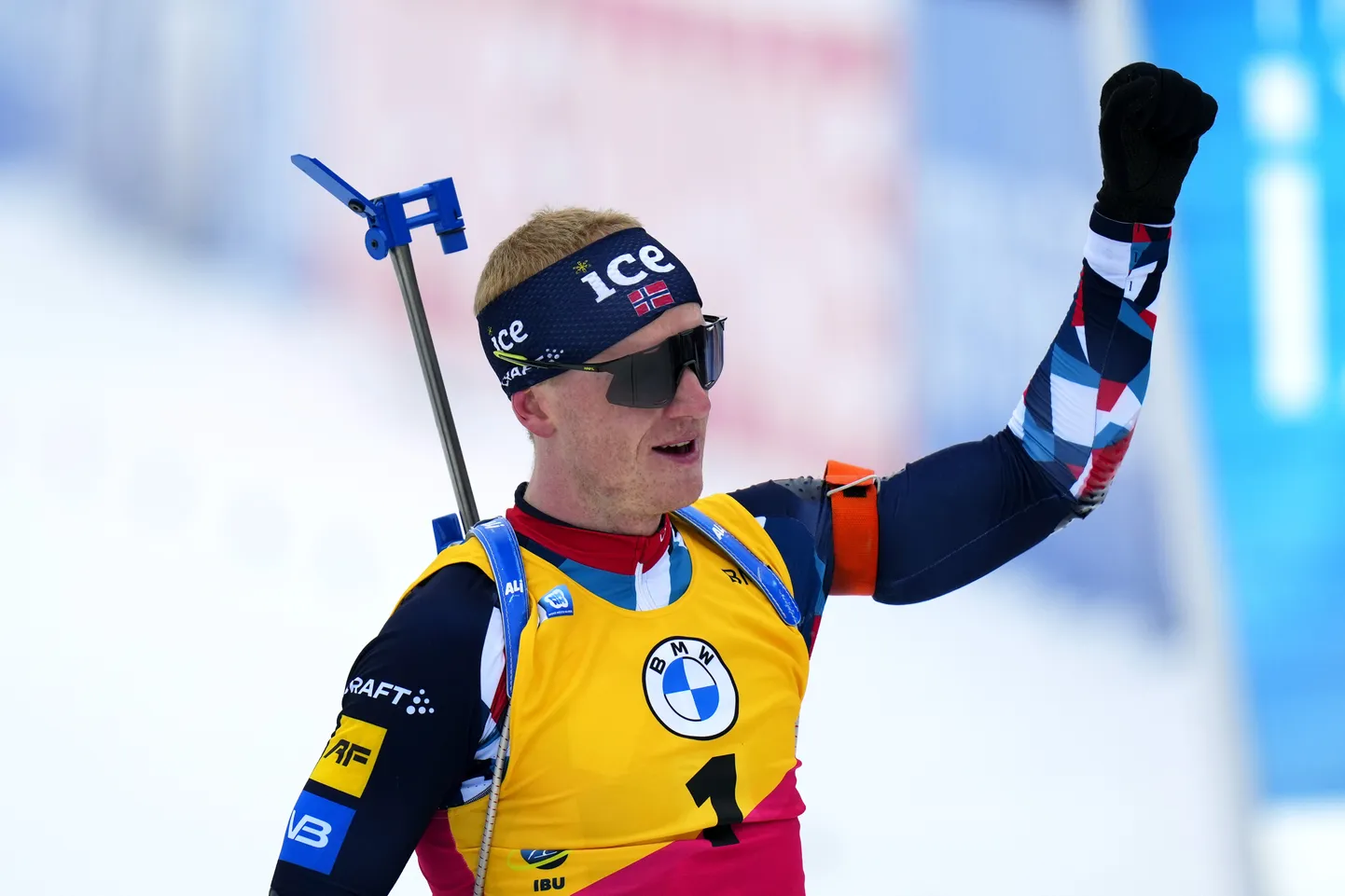 Johannes Thingnes Bö on meeste laskesuusatamise valitseja. Alates 2019. aastast on ta võitnud viiest MK-hooajast neli. Samal ajal on ta MMidelt võitnud 14 kulda, Pekingi olümpial krooniti ta neljakordseks olümpiavõitjaks. Lisaks Böle on ka ülejäänud norralased väga kõrgel tasemel, kas teistele üldse jagub poodiumikohti?