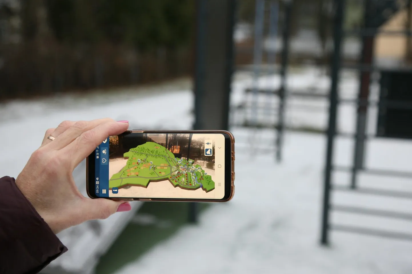 Pärast Zappari äpi allalaadimist ja sellega sinist välgunoolega embleemi sihtides pääseb interaktiivsele Tartu kaardile, kus on kõik välispordialad tähistatud. Edasi tegutsedes leiab ka videod, kus vabatahtlikud näitavad harjutusi ette.