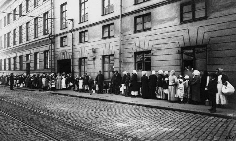 1917 – leivajärjekord