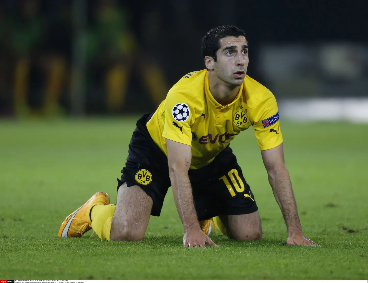 Henrikh Mkhitaryan peab pidama nelja nädala pikkuse mängupausi.