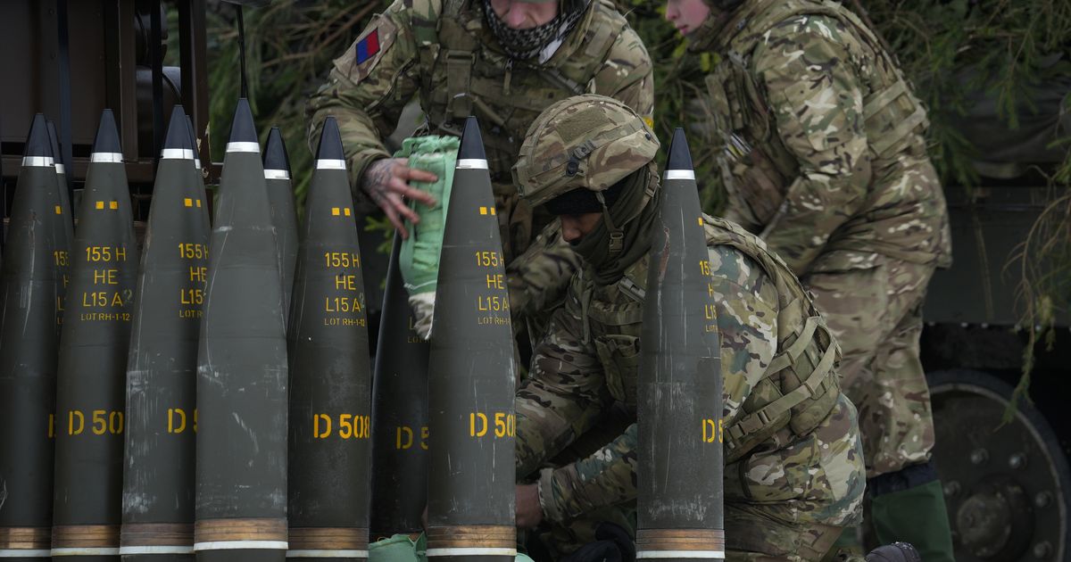 NATO sõlmis enam kui miljardieurose mürsutehingu NATO sõlmis enam kui miljardieurose mürsutehingu