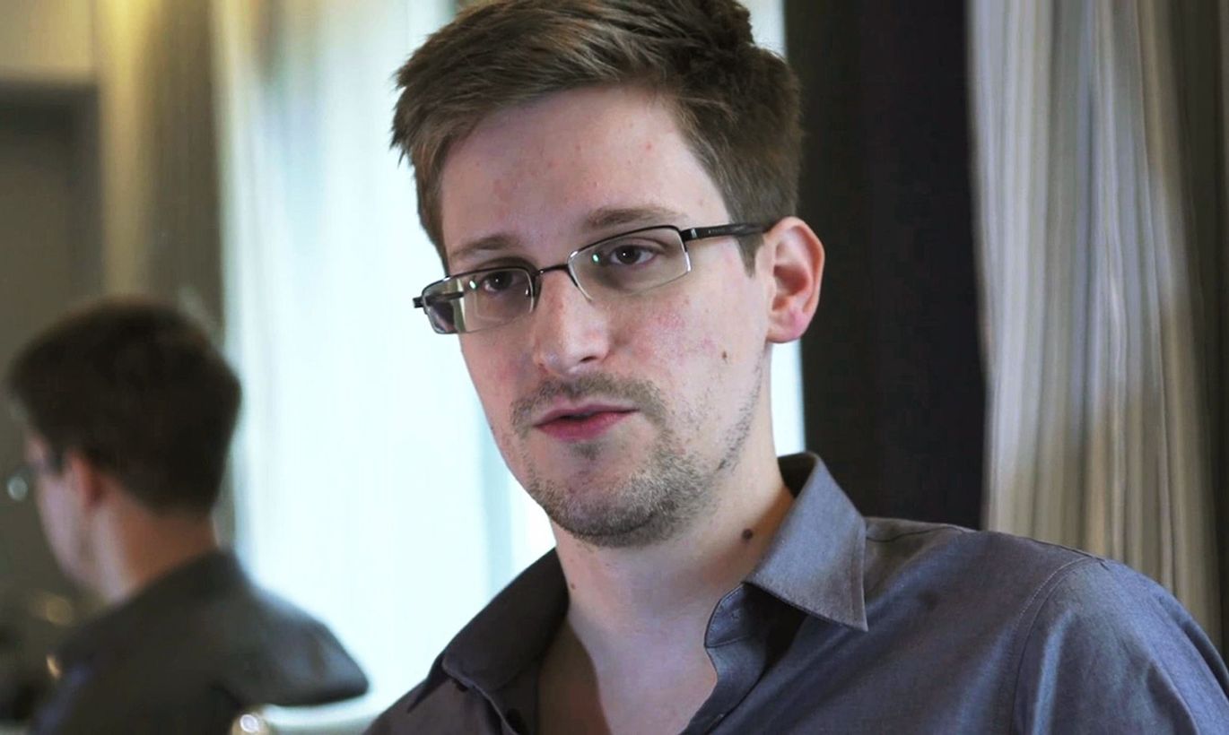 edward snowden committed treason against the united states The rush by some to celebrate nsa leaker edward snowden as a “hero the united states government must prosecute and tea partiers committed to bringing. edward snowden committed treason against the united states The rush by some to celebrate nsa leaker edward snowden as a “hero the united states government must prosecute and tea partiers committed to bringing.