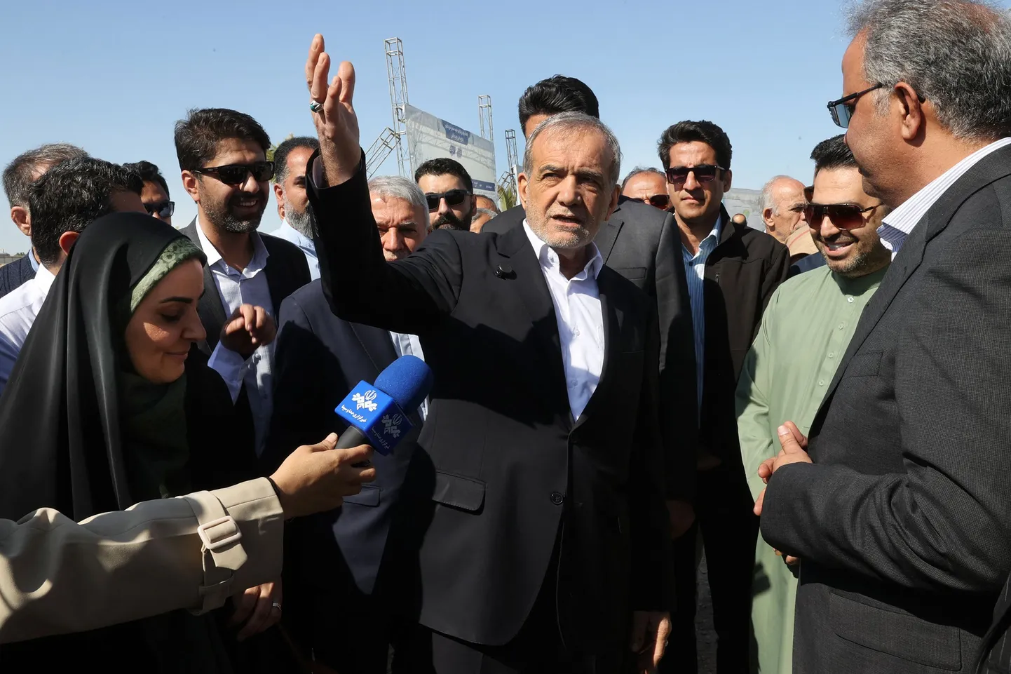 Iraani president Masoud Pezeshkian visiidil Chabahari rannikulinna.