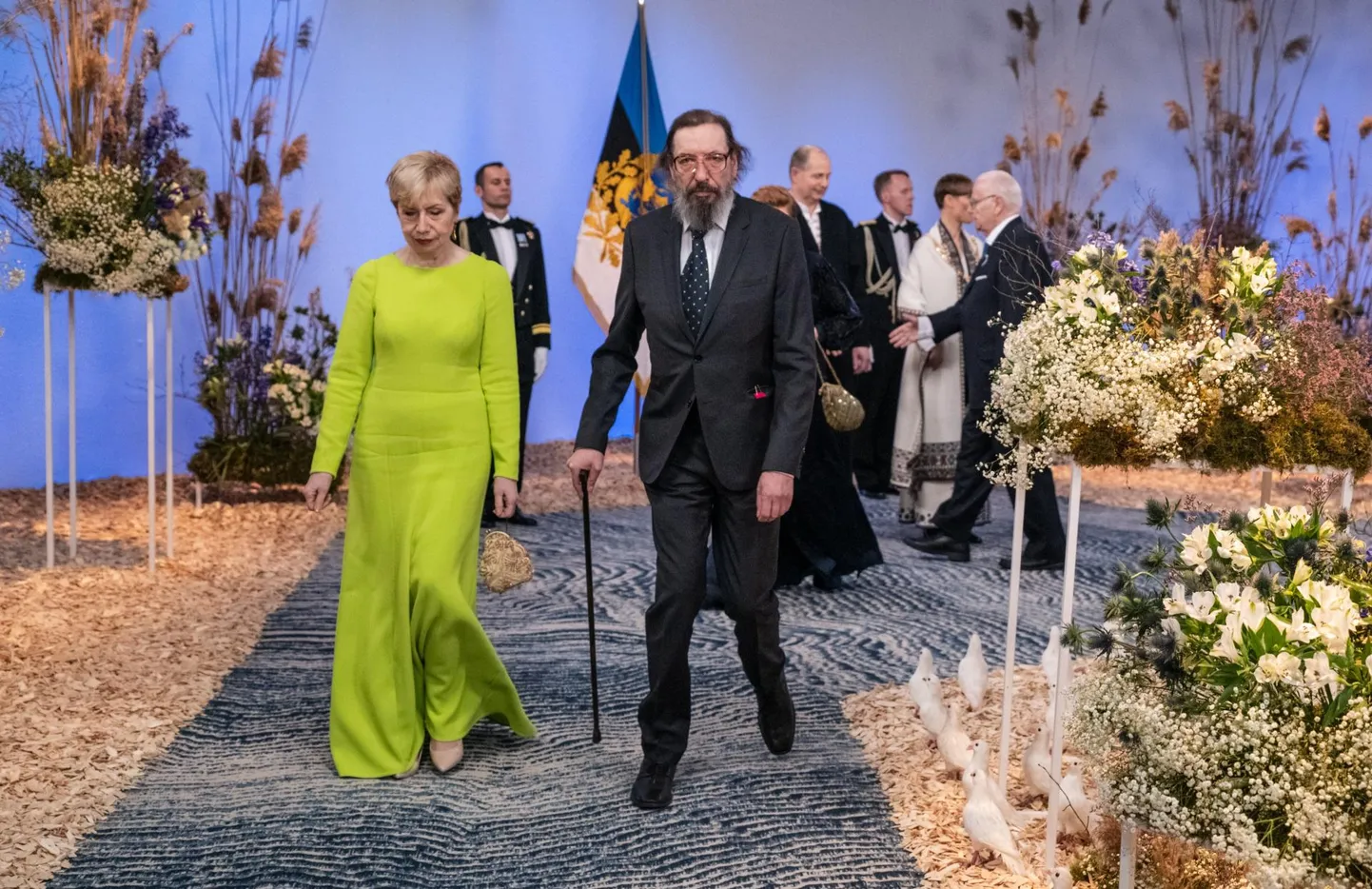 Möödunud aastal oli presidendi vastuvõtt Viljandis Ugala teatris, kus teiste kutsustute seas olid ka näitleja ja lavastaja Peeter Volkonski ja Maria Volkonskaja.
Hiljuti tõi Peeter Volskonski Paide muusika-ja teatrimajas lavale muusikali «Carmen», mis on pälvinud oma erilisuse eest palju kiidusõnu. Poolteist kuu hiljem samas majas korraldatav presidendi vastuvõtt tuleb samuti eelmistest erinev.