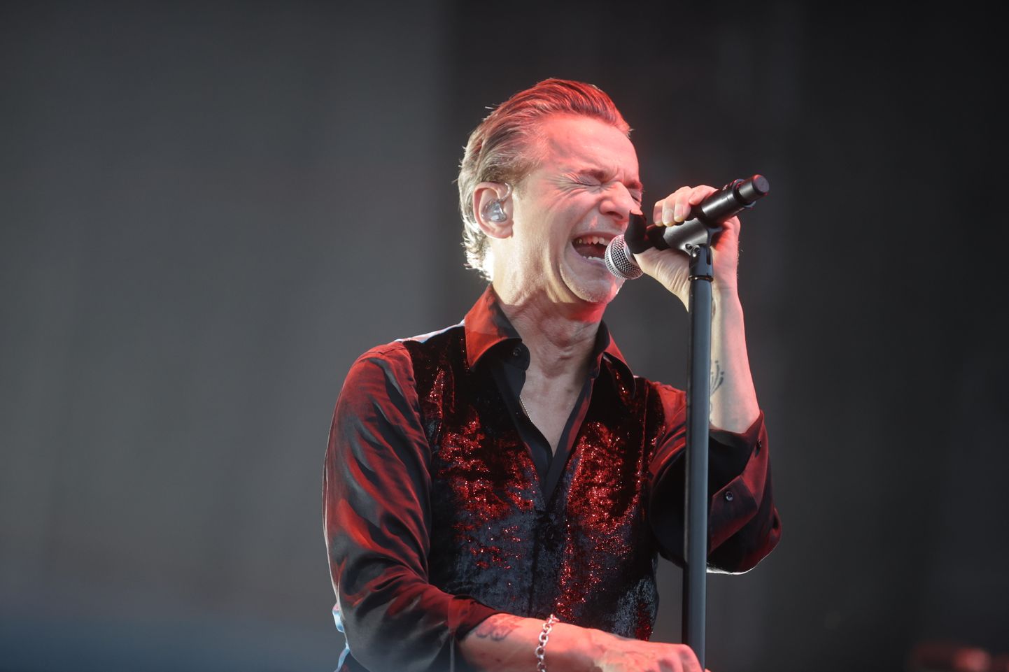 Depeche Mode'i kontsert, 6. augustil Tallinna Lauluväljakul