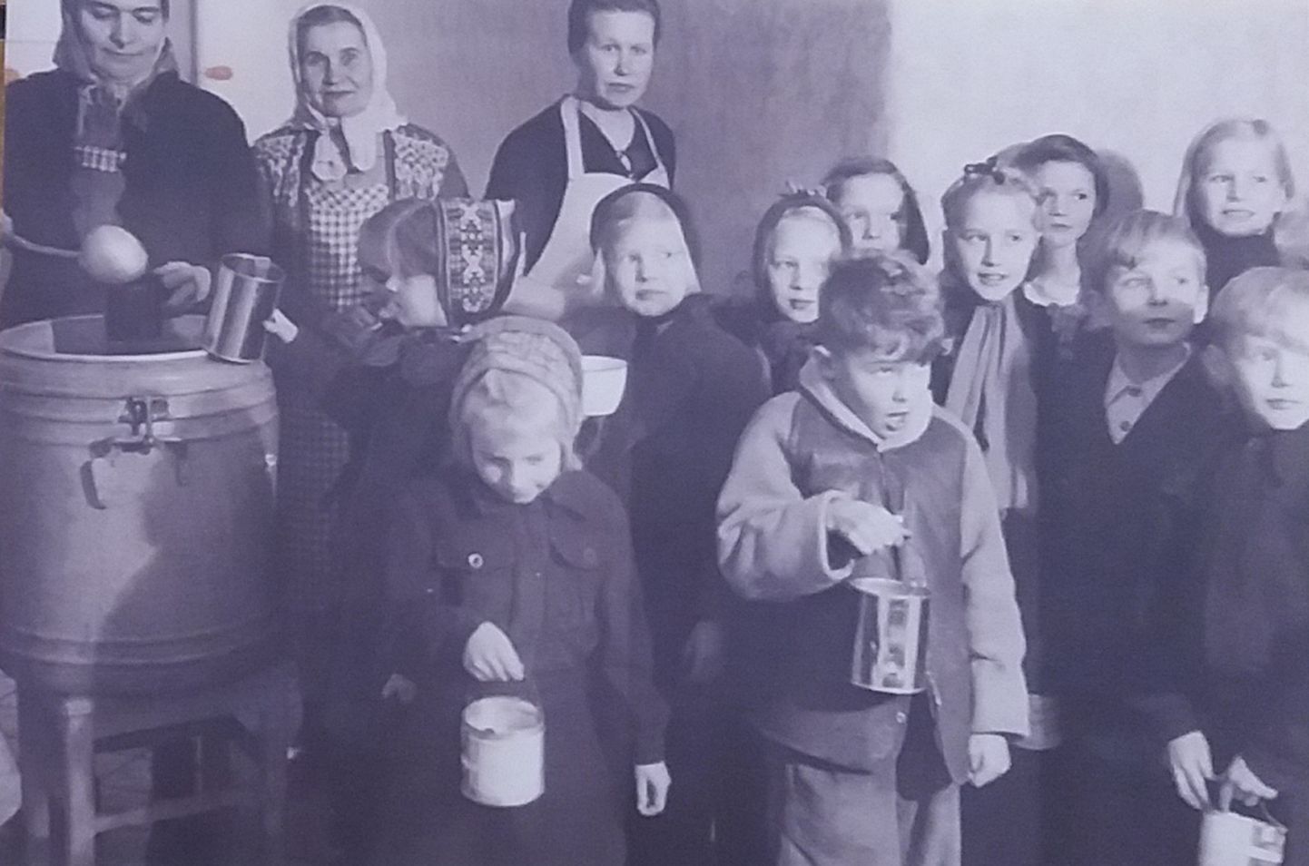 Eesti pagulaslaager Saksamaal 1945-1946.
