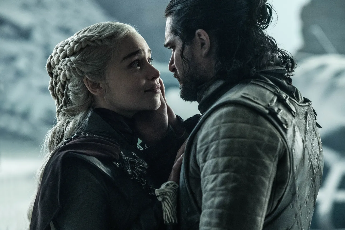 Kaader «Troonide mängu» kaheksanda hooaja kuuendast osast. Pildil Jon Snow (Kit Harington) ja Daenerys Targaryen (Emilia Clarke)