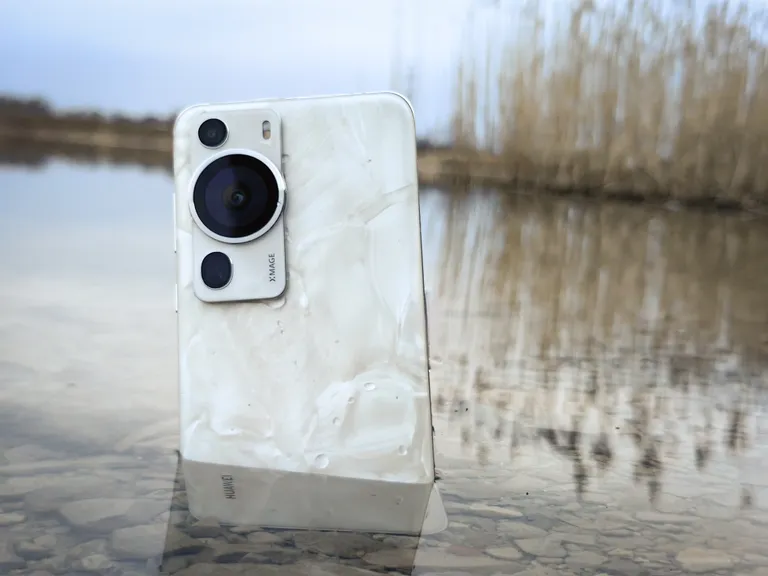 HUAWEI P60 Pro IP68 veekindlustasemega ehk telefon talub vett kuni 1,5m sügavusel 30 minutit