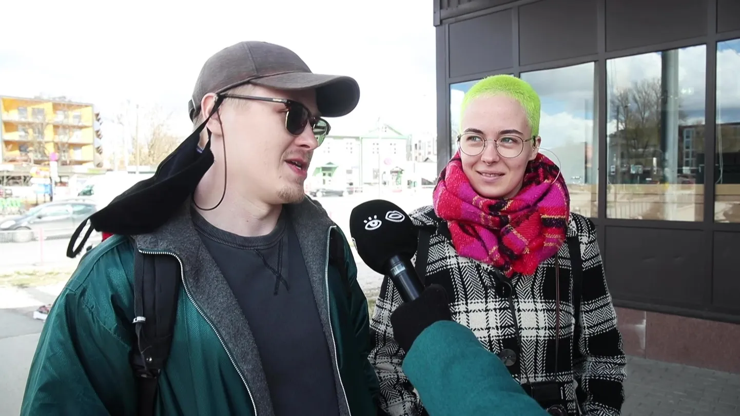 Tänavaküsitlusele vastanud noored.