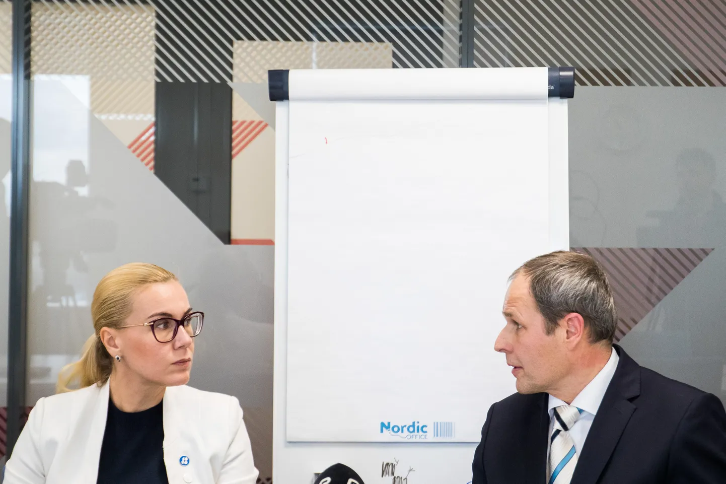 Majandusminister Kadri Simson ja Tallinna Sadama juht Valdo Kalm.