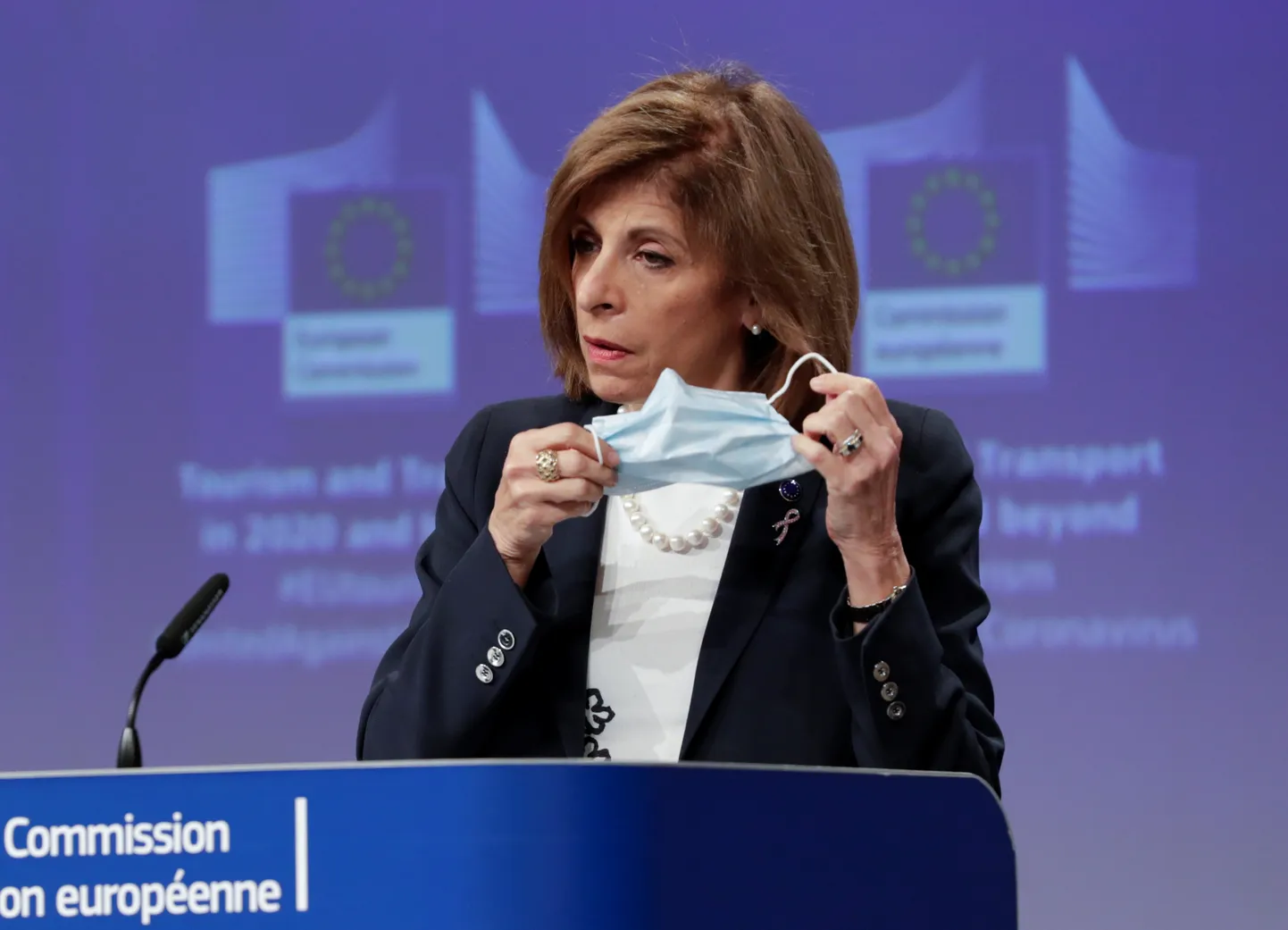 Euroopa Komisjoni tervishoiu ja toiduohutuse volinik Stella Kyriakides hoiatas liikmesriike, et komisjoni poolt hiljuti saadetud näomaskid ei pruugi olla kvaliteetsed.