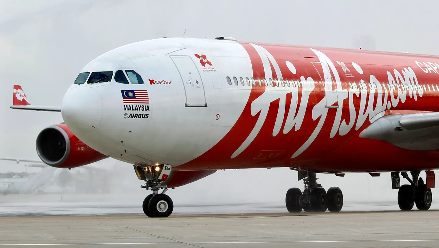 AirAsia lend oli mao tõttu sunnitud Malaisias hädamaanduma.