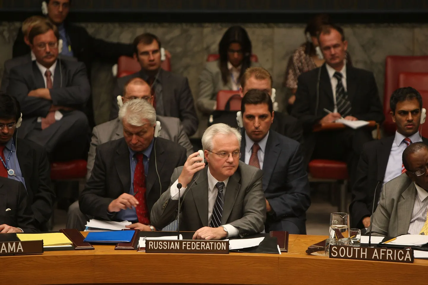 Venemaa suursaadik ÜROs Vitali Tšurkin ÜRO Julgeolekunõukogu koosolekul.