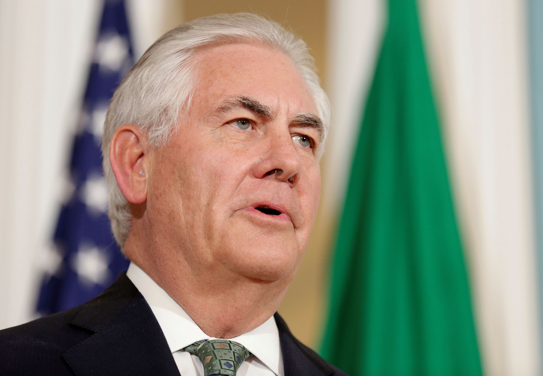 USA välisminister Rex Tillerson manitses Venemaad loobuma Süüria režiimi toetamisest.
