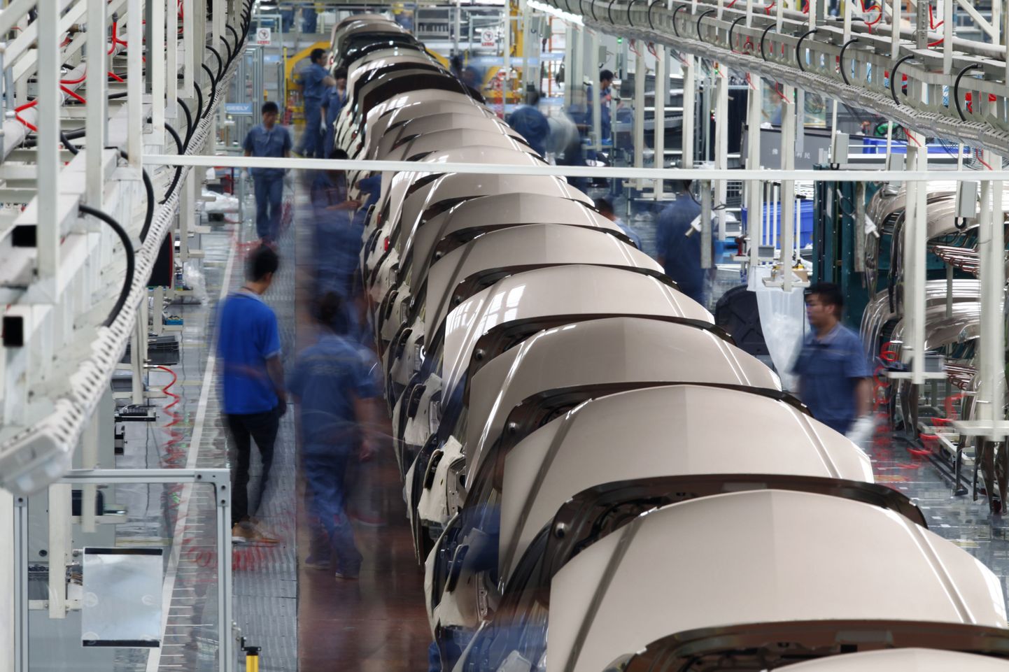 Töölised autotootja Geely tehases Zhejiangi provintsis.