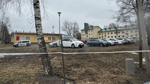 ФОТО ⟩ Эстонец на месте стрельбы в финской школе: все пугающе тихо