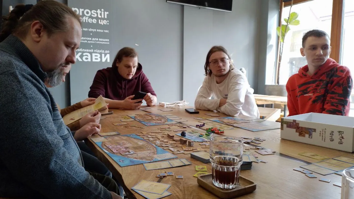 Игровой день в кафе Prostir, Херсон.
