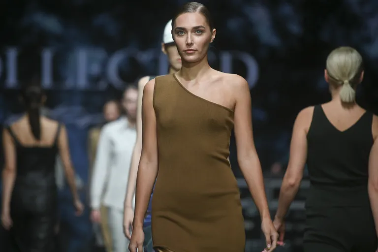 RFW 5. diena: Collected Story
