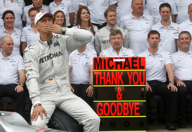 Mihaēls Šūmahers atvadās no Formula 1, kur pēc atgriešanās pārstāvēja Mercedes komandu