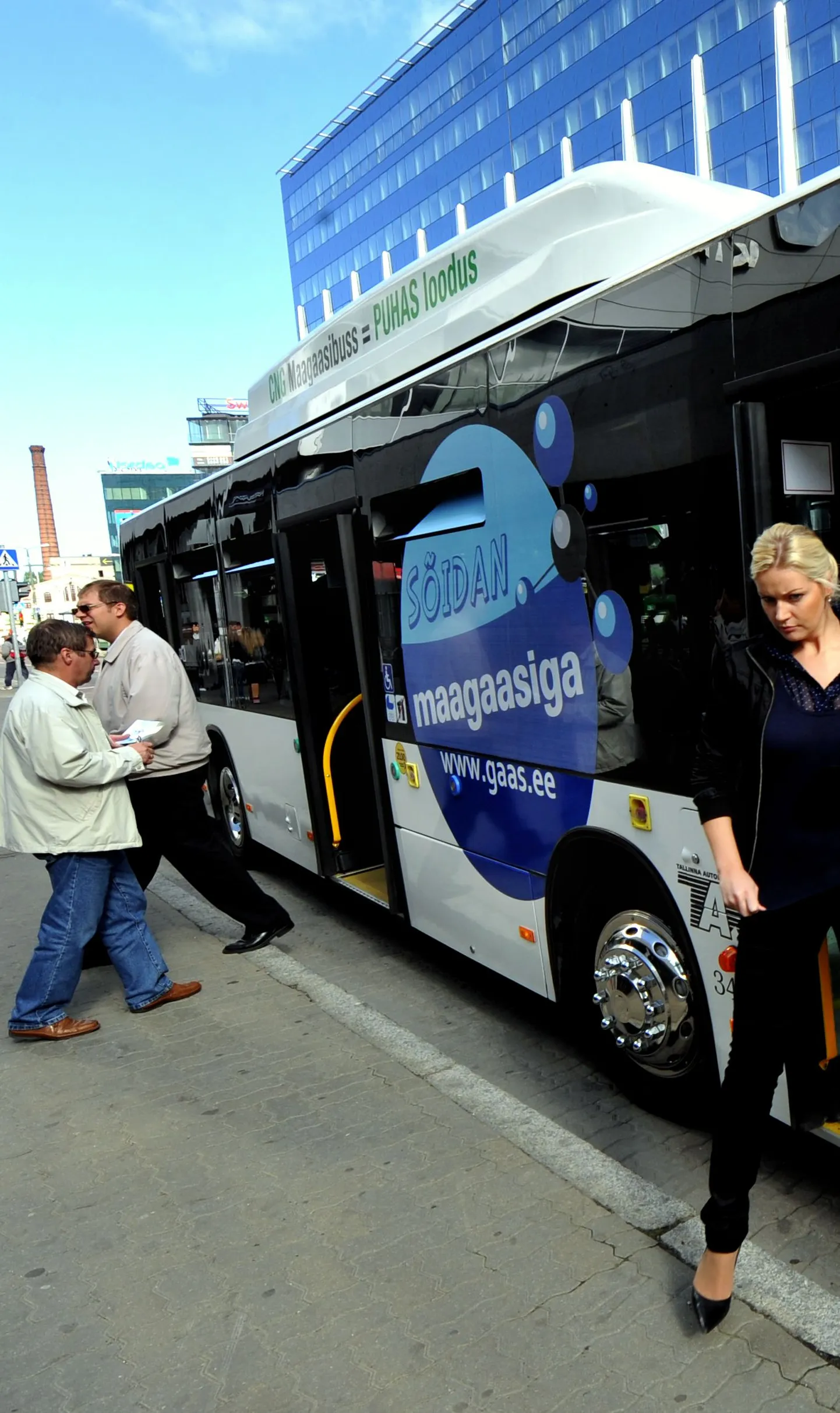 Maagaasi kütusena kasutav buss