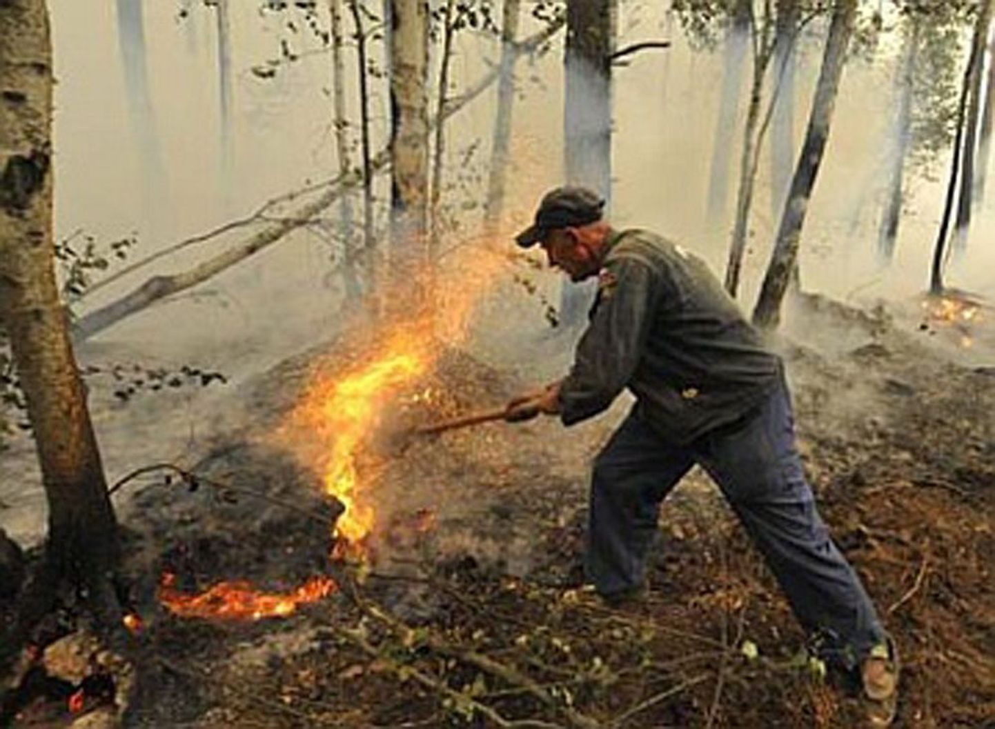 Vene eriolukordade ministeeriumi eile avaldatud fofo Siberi maastikupõlengu kustutamisest.
