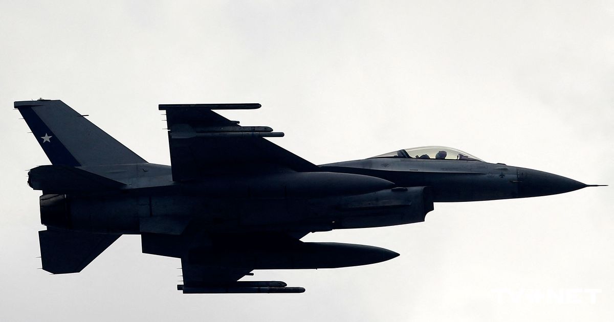 Opportunity for Ukraine to Supply F-16 as Country Transitions to F-35 Fighters: Minister Olongren