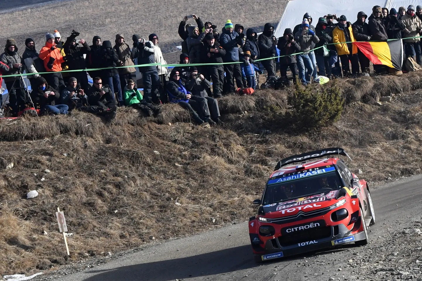 France's Sebastien Ogier and his co-pilot Julien Ingrassia steer their Citroen C3 WRC on January 26, 2019, during the ES 10 of the third stage of the 87th Monte Carlo Rally, between Saint-Leger-les-Melezes and La Batie-Neuve. (Photo by JEAN-PIERRE CLATOT / AFP)