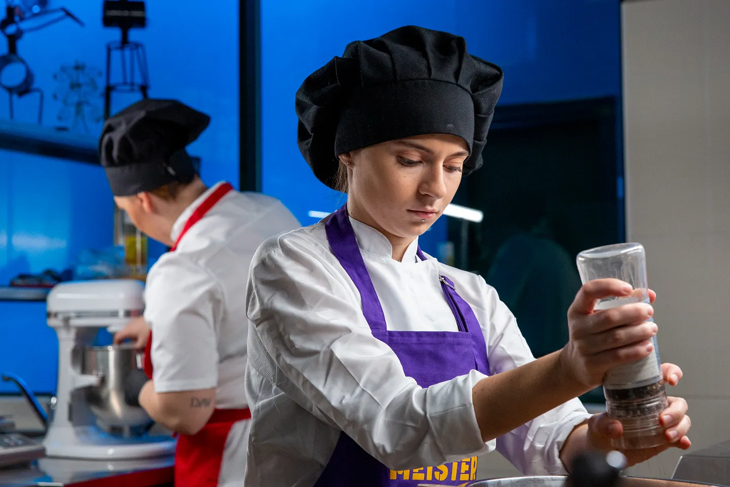 Кристина Иванова старается применить все навыки пекарского дела, приобретенные в Вильяндиском профцентре.