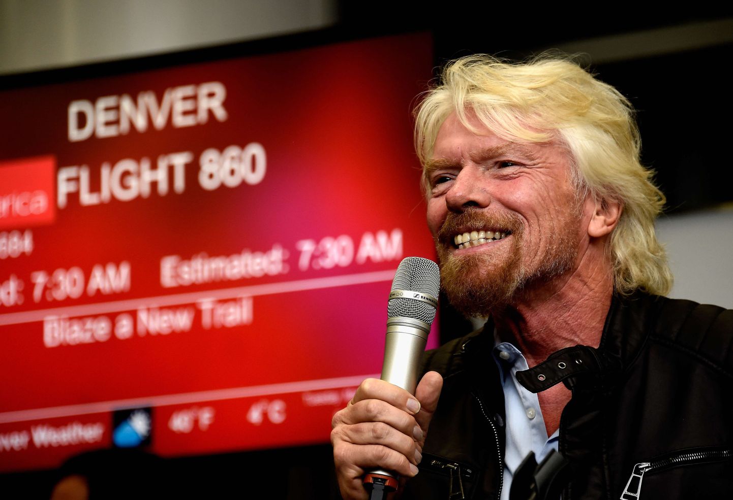 Virgin Grupi omanik Richard Branson osales Virgin America San Francisco-Denver lennuliini avamisel 16. märtsil San Franciscos.