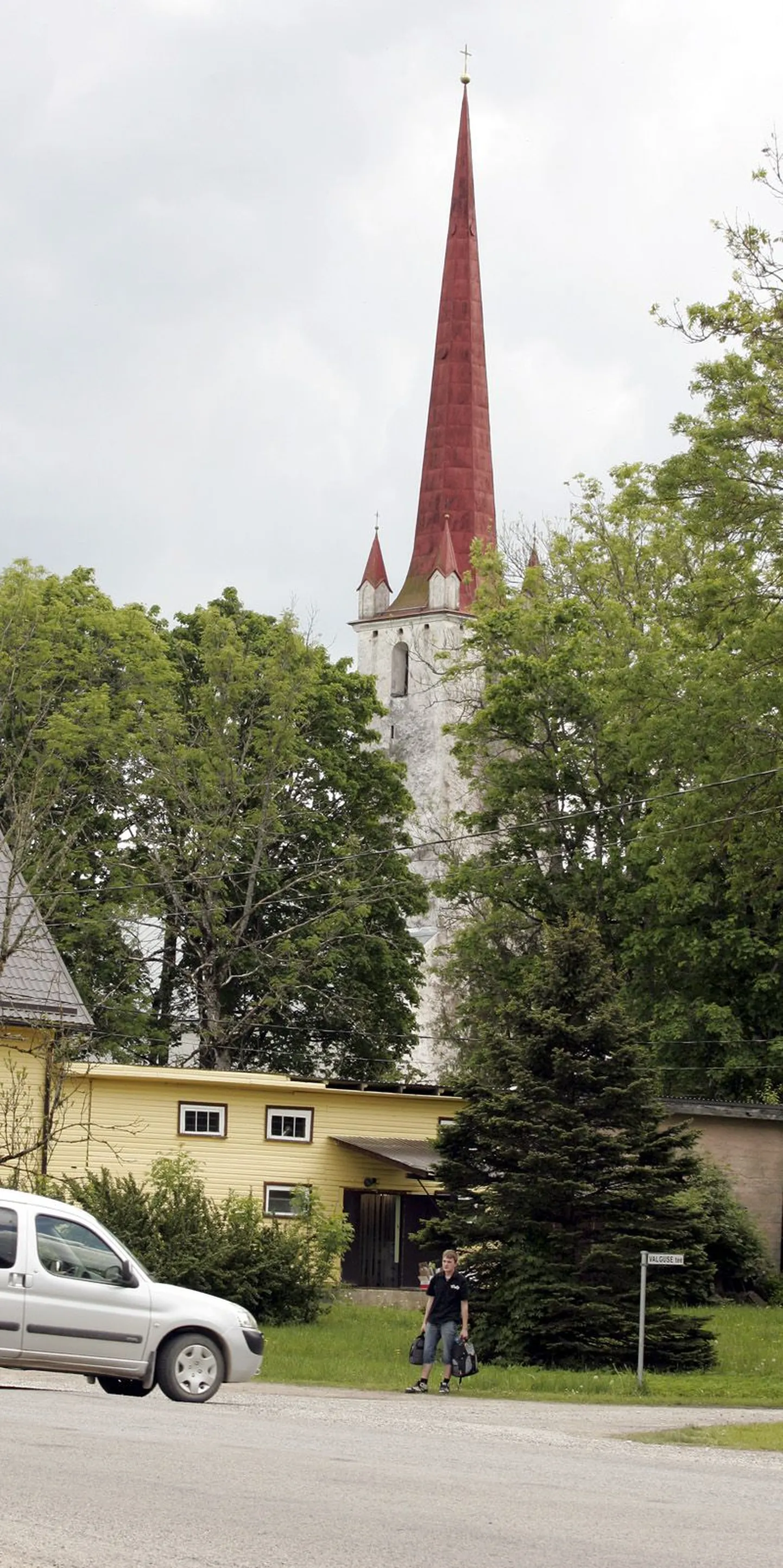 Ambla Maarja kirik