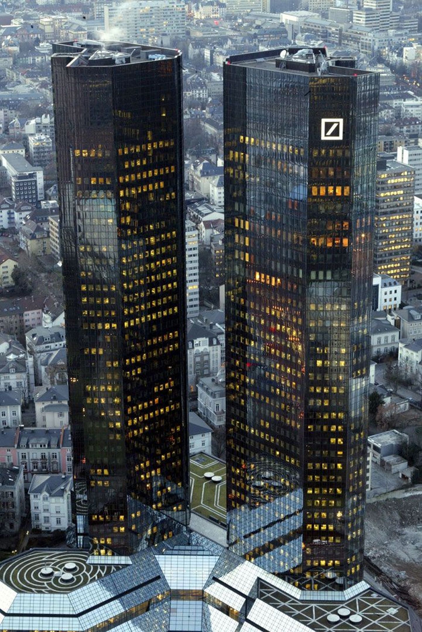 Deutsche Banki peakorter Frankfurdis.