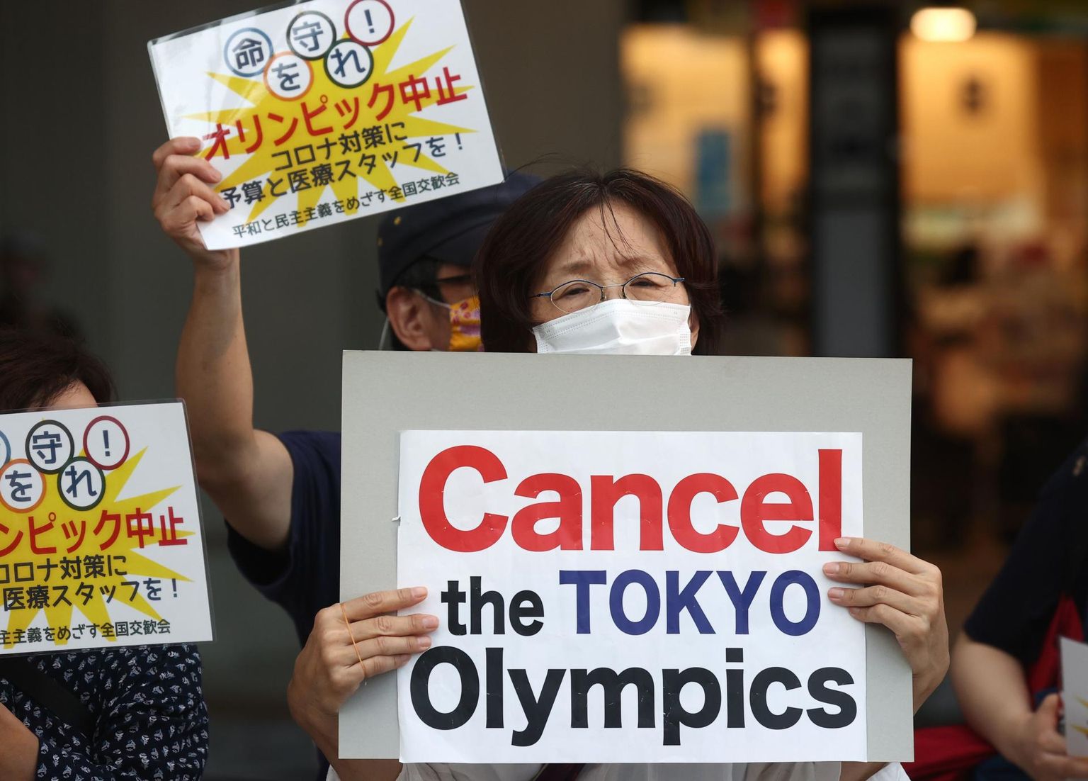 Jaapanlased protestivad Tokyo olümpiamängude korraldamise vastu. 
