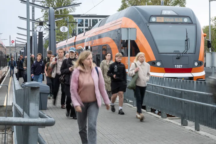 Rongid lähevad üle suvisele sõiduplaanile