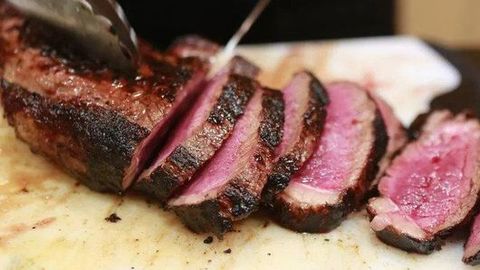 В США растет число случаев опасной аллергии на мясо, вызывающейся укусом клеща