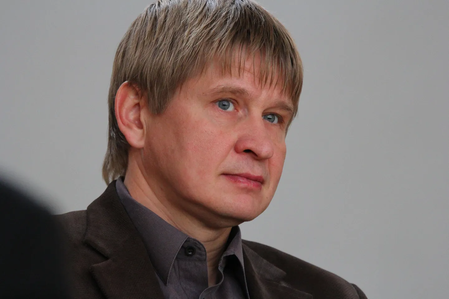 Meelis Mälberg on olnud nii Räpina linnapea kui Otepää vallavanem, samuti on tal Riigikogus töötamise kogemus.
