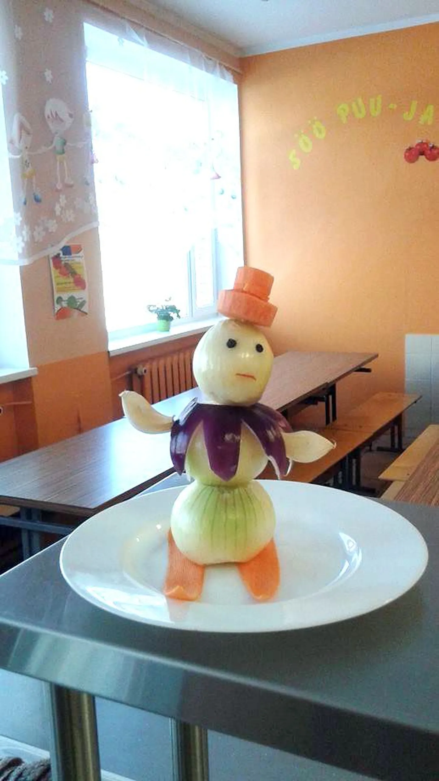 Koolisööklas peletab gripiviirusi sibulamemm