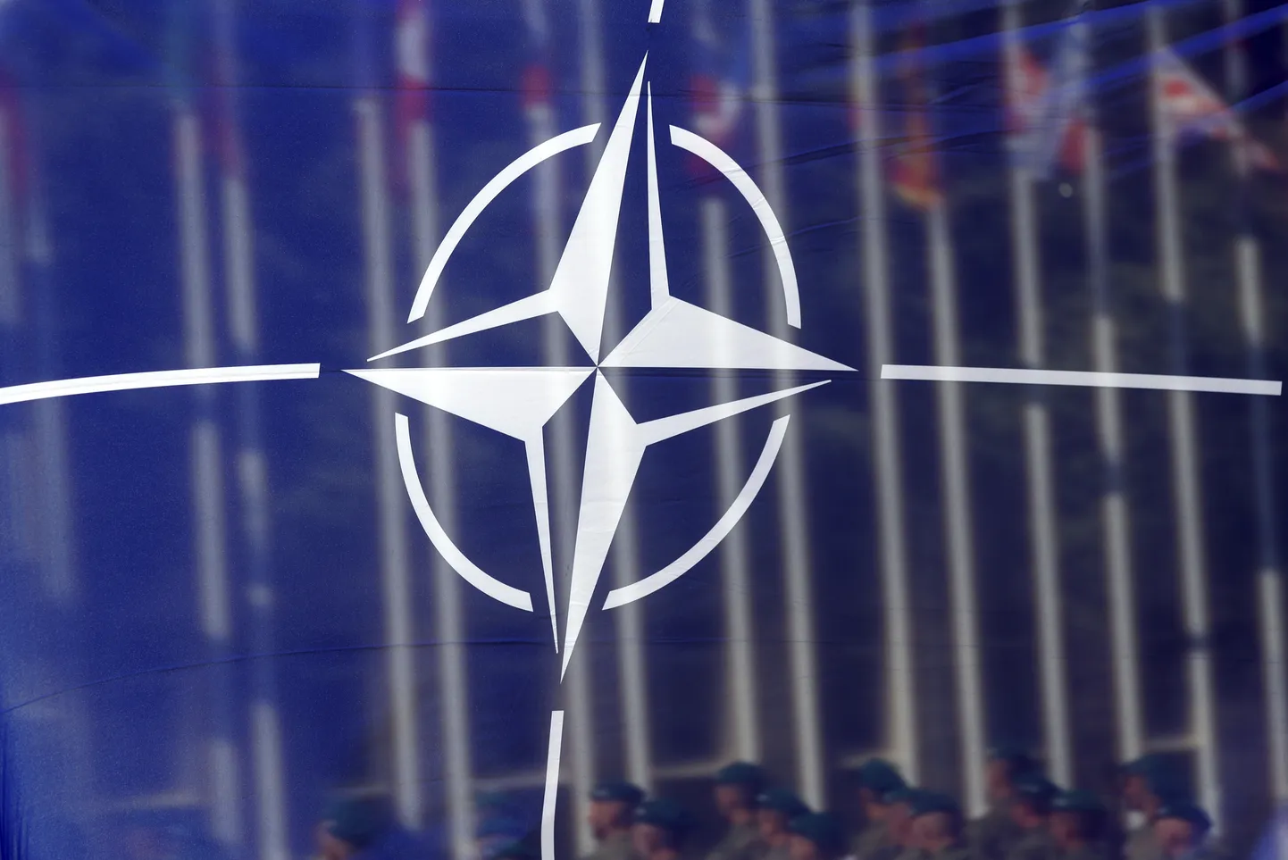 NATO lipp Ādaži sõjaväebaasis.