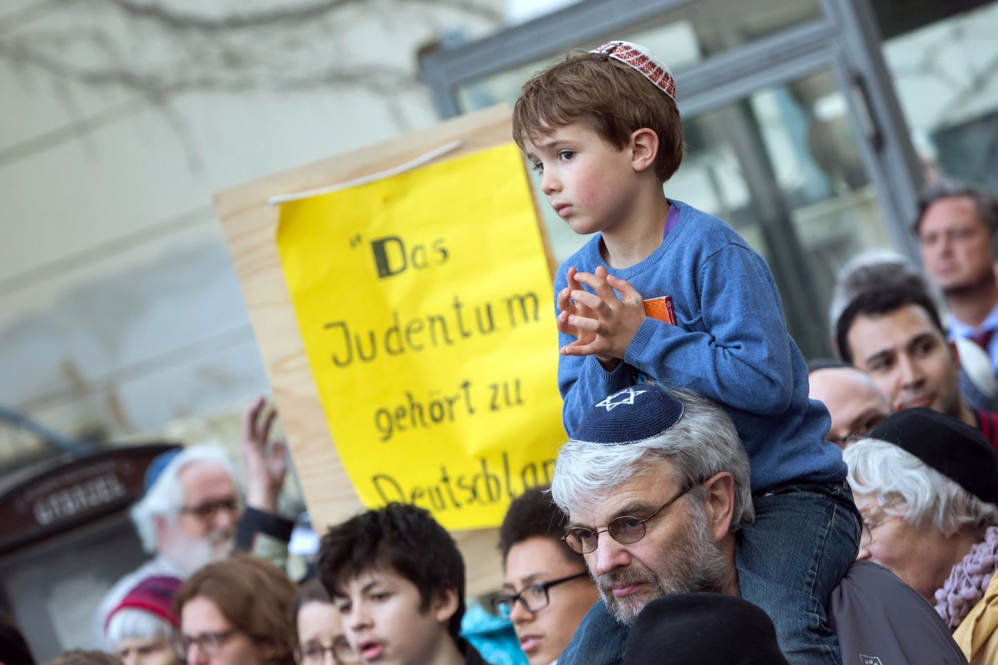 Juutide toetuseks korraldatud meeleavaldus tänavu aprillis Berliinis.