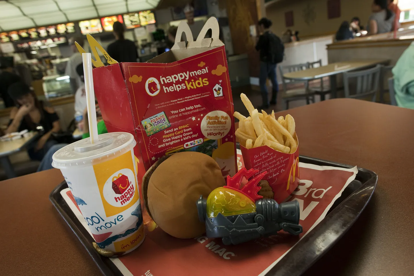 Soomes kehtestas üks McDonald'si söögikoht külastajatele vanusepiirangu.