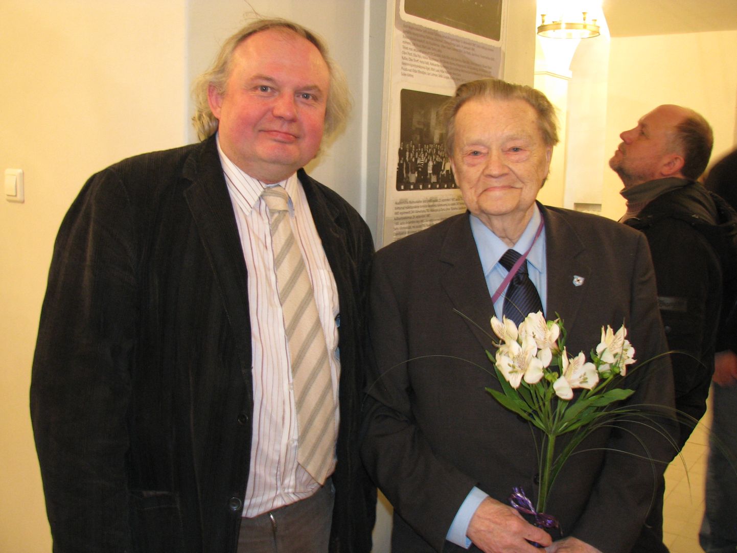 Rene Levoll (vasakul) koos oma õpetaja Tullio Ilometsaga.