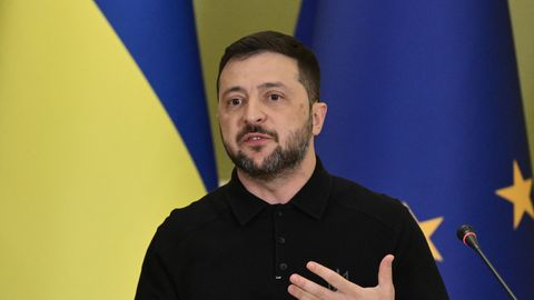 Putins baidās no tiešām sarunām un vēlas turpināt karu, norāda Zelenskis