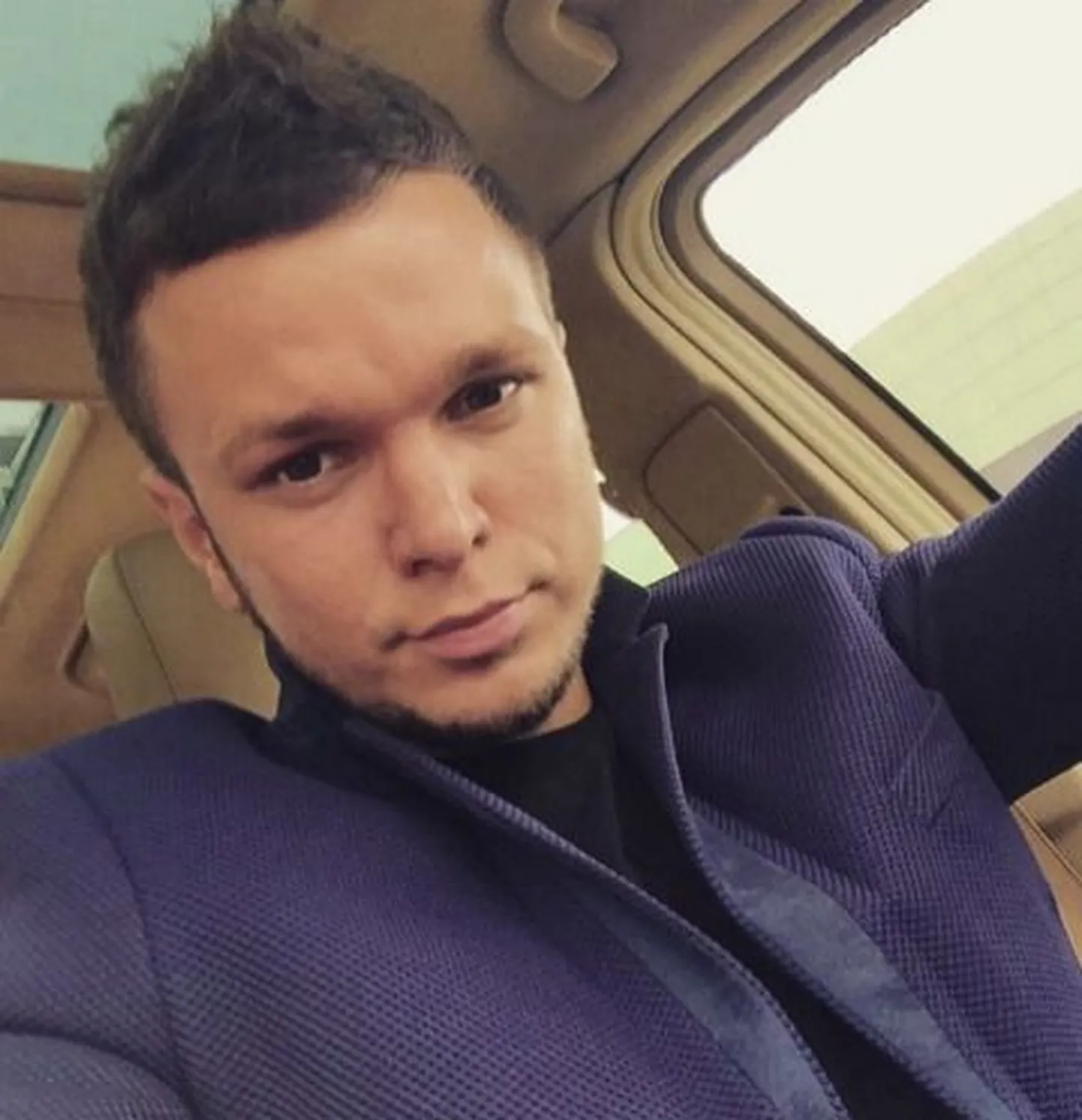 Антон Гусев