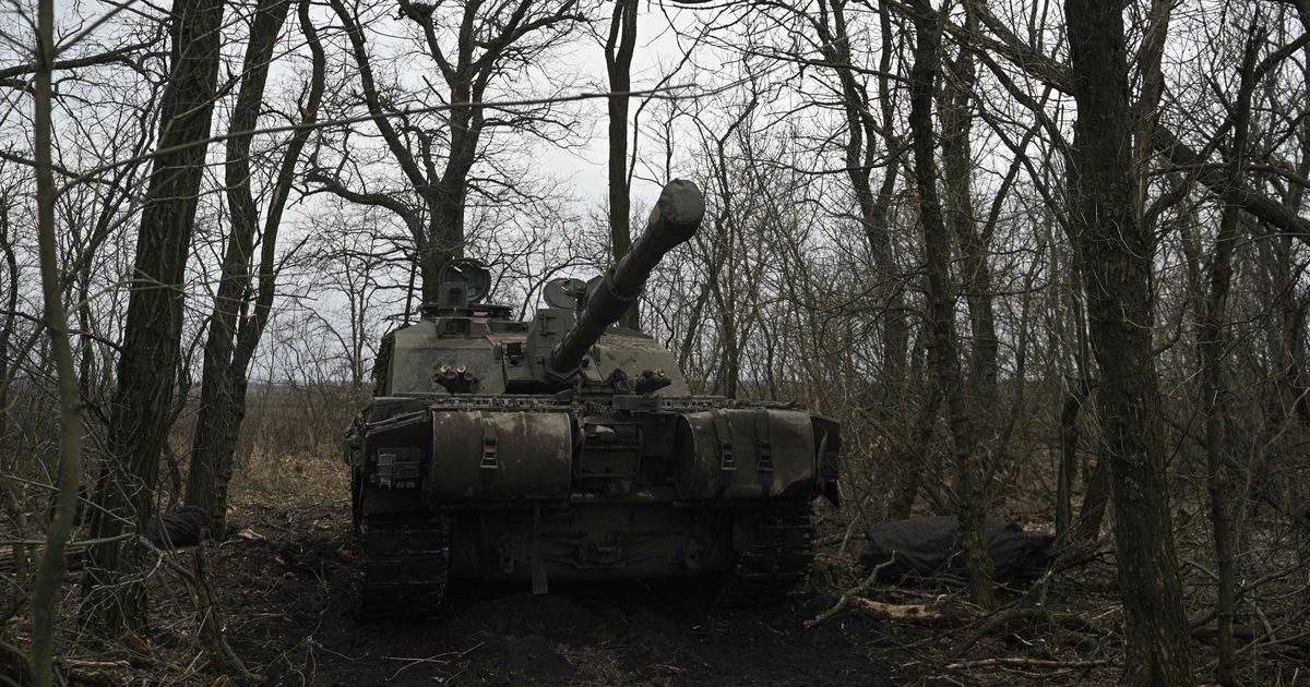 Ucrainenii îmbunătățesc tancurile britanice – vedeți ce au venit cu armele rusești